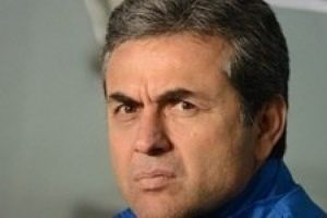 Kocaman d&ouml;nd&uuml; 3 yıldız yolda