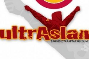 ultrAslan kendi başkanına patladı!