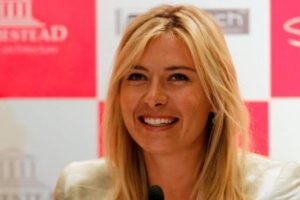 Sharapova sakatlığa rağmen Brisbane'de