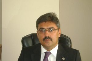 &Uuml;nsal, Mehmet Akif'i andı