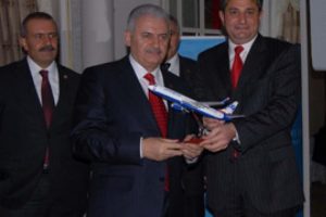 Bakan Yıldırım o eleştirilere kızdı