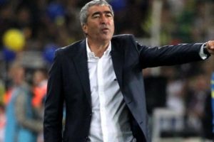 ''T&uuml;rk futbolu batmıştır''