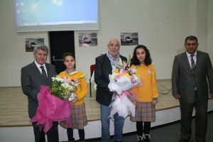 "&Ouml;ğretmenlerin ger&ccedil;ek evleri okullardır"
