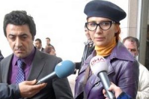 Nilay Dorsa Twitter'dan hakareti affetmedi