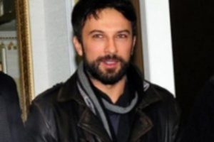 T&uuml;rkmenler Tarkan ile coştu