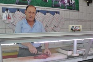 T&uuml;rkiye'ye ithal et ve hayvan girişi yasaklandı