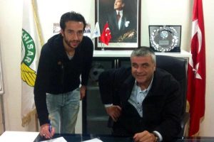 Akhisar Belediyespor Bilal Kısa'yı aldı
