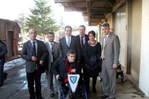 Mudanya'dan Kosova'ya 10 ak&uuml;l&uuml; araba
