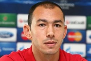 Umut Bulut yeni yıl &ouml;ncesi babaocağında!