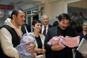 2013'&uuml;n ilk bebekleri Eymen ve Mekselina