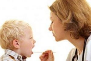 Aile hekimliği sağlık&ccedil;ıların y&uuml;z&uuml;n&uuml; g&uuml;ld&uuml;rd&uuml;
