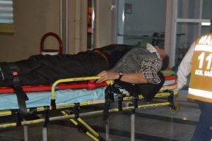Otomobil g&ouml;rme engelli vatandaşa &ccedil;arptı