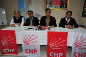CHP Karşıyaka İl&ccedil;e Y&ouml;netimi g&ouml;revden alındı