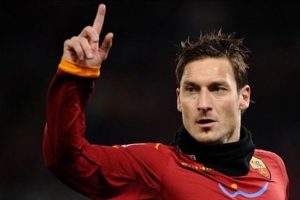 Totti'nin bırakmaya niyeti yok