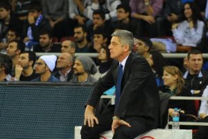 Anadolu Efes, Yunan rakibini farklı ge&ccedil;ti