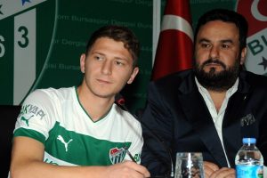 Berat Bandırmaspor'a kiralanıyor
