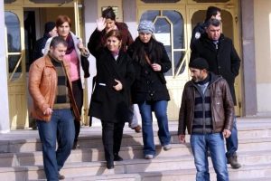 BDP'li Belediye Başkanı'na g&ouml;zaltı
