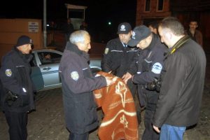 Ş&uuml;pheli &ccedil;antadan battaniye &ccedil;ıktı