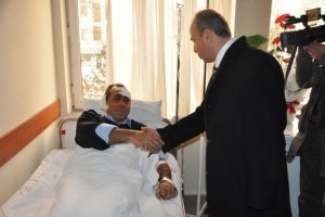 Kahya'dan kazada yaralanan polise ziyaret