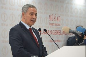 "Halk siyasilerden hesap sorar"