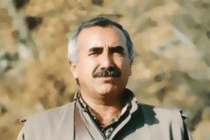 "Karayılan &Ouml;calan'a racon kesiyor"