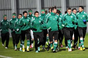 Bursaspor'un ikinci yarı hazırlıkları s&uuml;r&uuml;yor