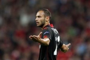 &Ouml;mer Toprak i&ccedil;in teklif yok!