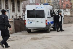 Kamyoncudan hırsızlığa ilgin&ccedil; &ouml;nlem