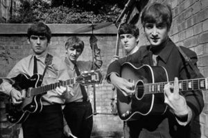 Beatles'ın fotoğrafları satışta
