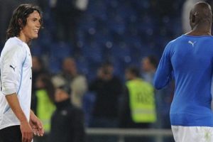 Balotelli gelsin Cavani'yle oynasın
