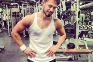 Murat Boz Instagram'da spor sonrası fotoğrafını paylaştı