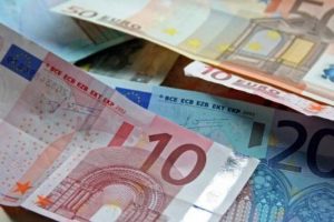 Basel kararı Avrupa bankalarını u&ccedil;urdu