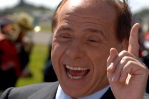 Berlusconi Kuzey Ligi ile se&ccedil;im ittifakında