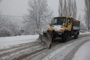 Bursa'da 114 k&ouml;y yolu kapalı