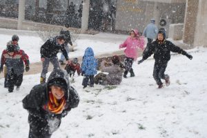 Kayak g&ouml;sterisine &ccedil;ocuklardan yoğun ilgi