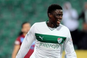 N'Diaye İngiltere'ye gitti