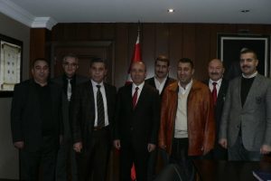 "İşsiz insanlar su&ccedil;a daha &ccedil;ok meyilli"