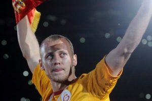 Semih'ten Fenerbah&ccedil;elileri kızdıracak a&ccedil;ıklama