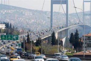 K&ouml;pr&uuml;lerden gelen servet