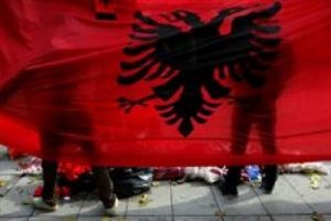 Arnavutluk ve Kosova i&ccedil;in tarihi başvuru