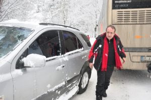 Hayrettin &Ccedil;akmak Uludağ Yolu'nda trafik kazası ge&ccedil;irdi