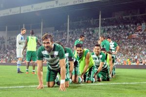 Bursaspor 2012 yılında ilk 100'e girdi!