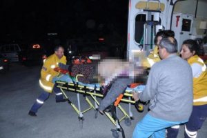 Oğullarının mutluluğu i&ccedil;in &ccedil;ıktıkları yolda &ouml;ld&uuml;ler
