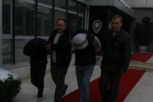 Pırlanta y&uuml;z&uuml;k başka bir olayı aydınlattı