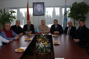 Şerbet&ccedil;ioğlu Bal-G&ouml;&ccedil;'&uuml; ziyaret etti