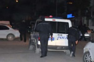Eli tabancalı gen&ccedil;le hayat pazarlığı