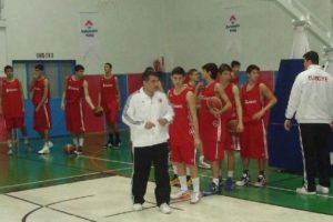 Yıldız basketbol Milli takımı Bursa'da