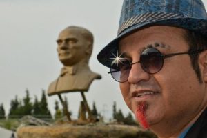 "Mikrop Hikmet"in &ouml;rnek yaşam hikayesi