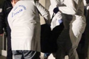 4 kadını bı&ccedil;akladı biri &ouml;ld&uuml;!
