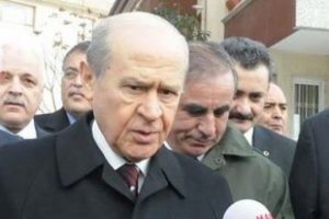 Bah&ccedil;eli'den zehir zemberek a&ccedil;ıklama